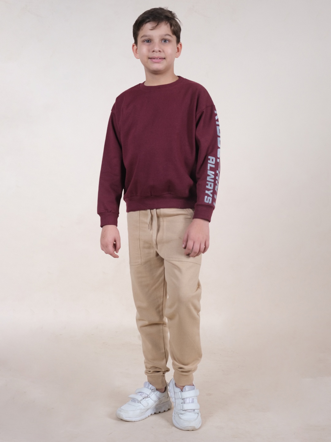 

KiddoPanti Boys Typography Printed Tracksuits, Maroon