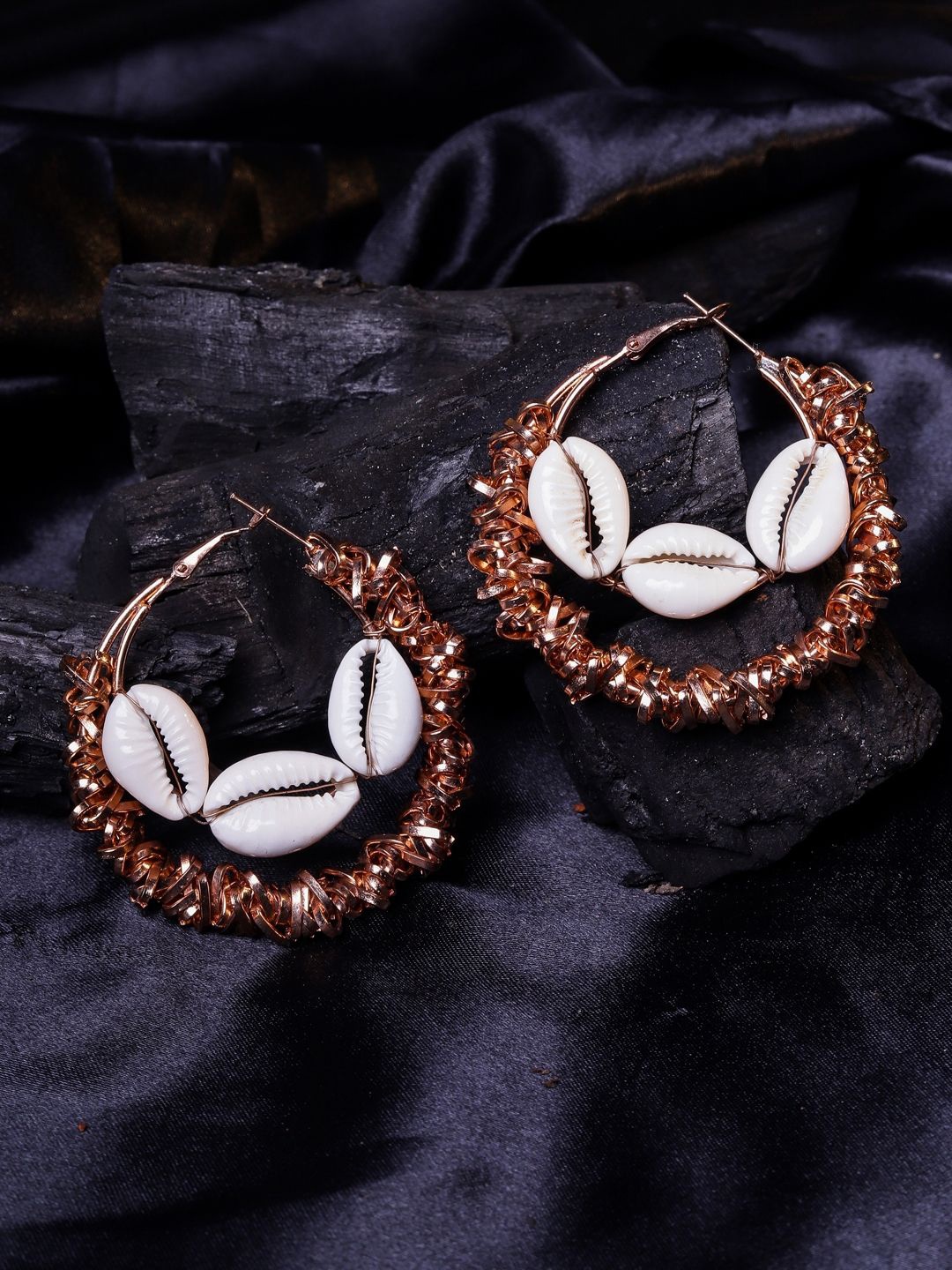 

KPOP Rose Gold Plated Contemporary Drop Earrings