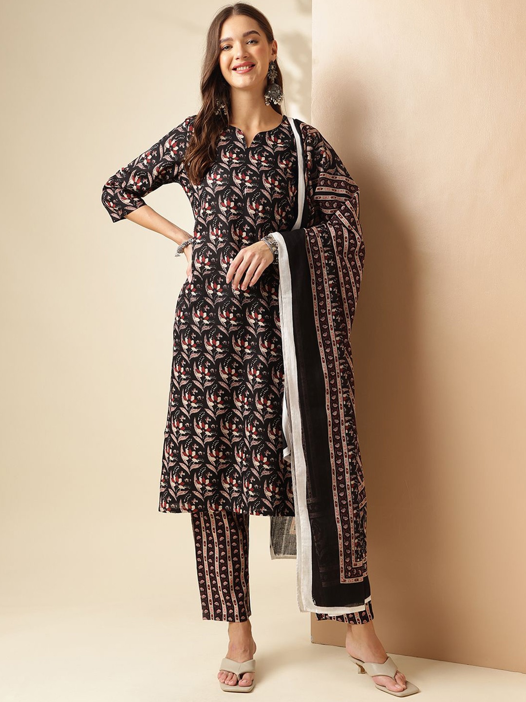 

Anouk Floral Printed Three-Quarter Sleeves Regular Kurta With Trouser With Dupatta, Black
