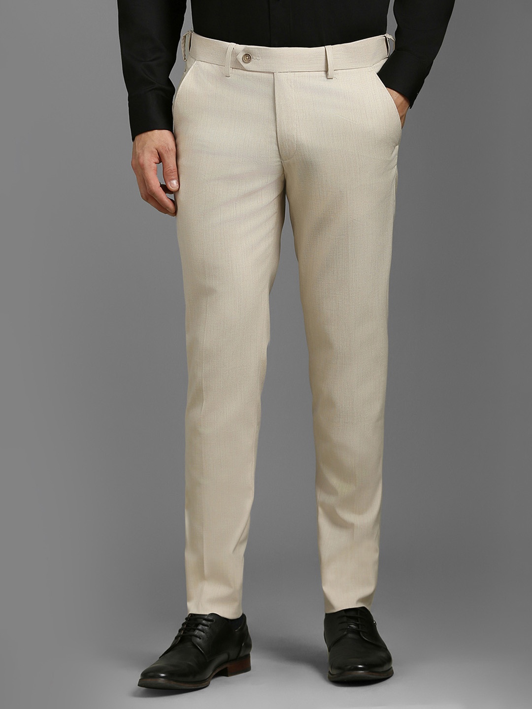 

Louis Philippe Men Slim Fit Formal Trousers, Beige