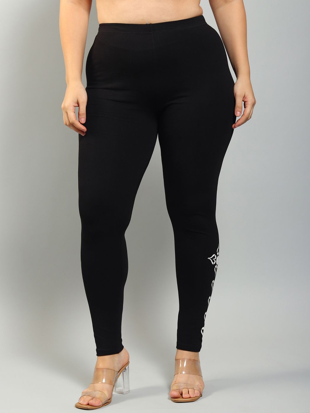 

Plus Size Women Heart Printed Ankle-Length Slip-On Leggings, Black