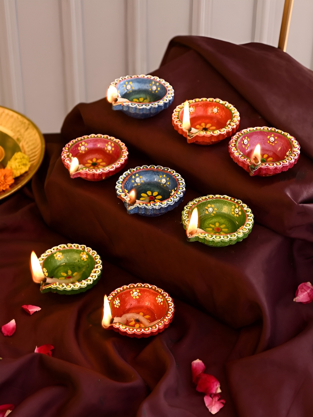 

Aura Blue & Green 8 Pieces Floral Printed Terracotta Diyas