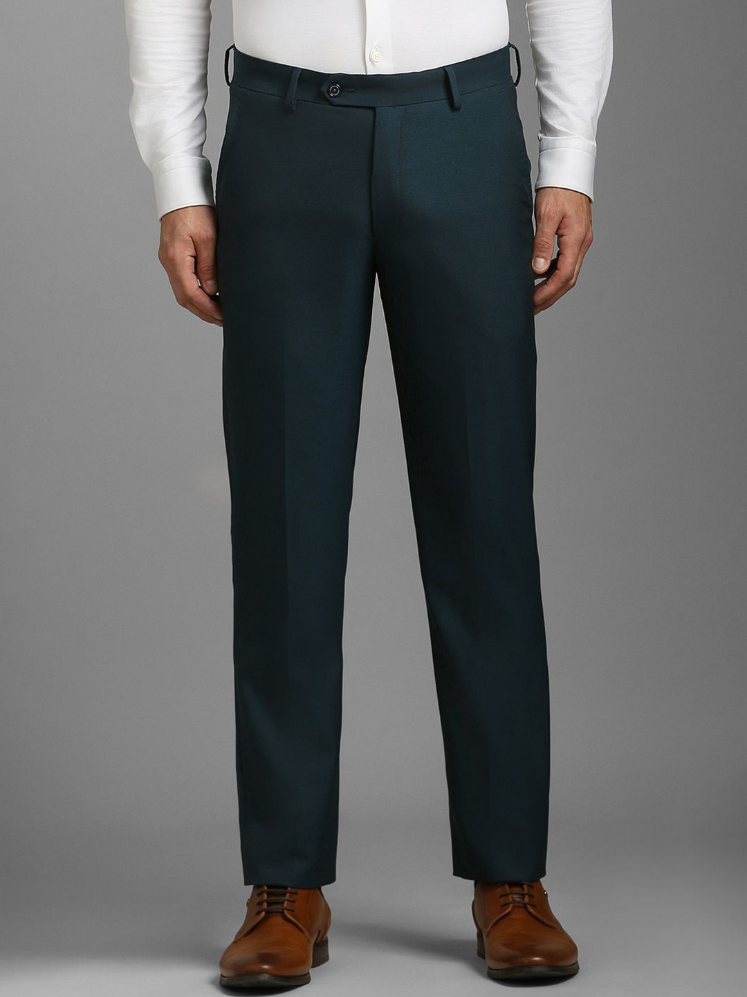 

Louis Philippe Men Solid Slim Fit Trousers, Green
