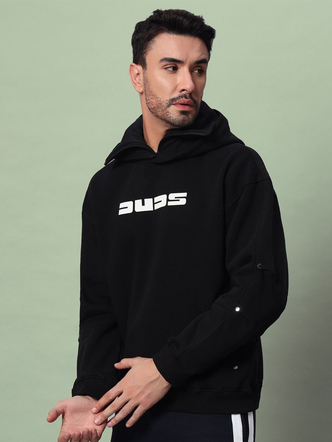 

WEARDUDS Men Typography Printed Hood Wool Pullover Sweatshirt, Black