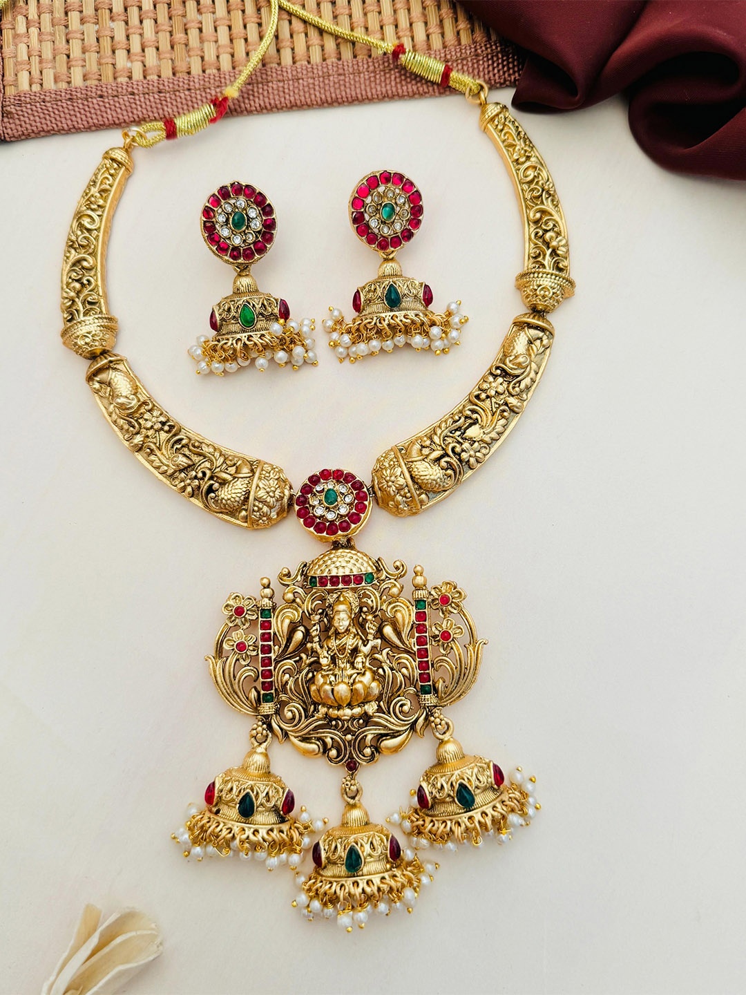 

ABDESIGNS Sophisticated Gold-Plated Stones-Studded & Beaded Lakshmi God Jewellery Set