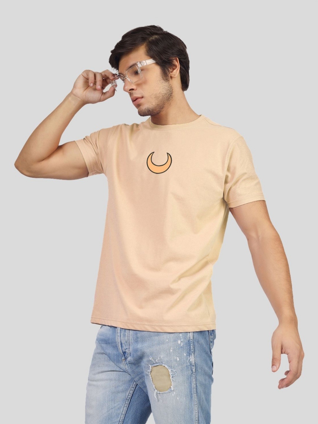 

Greylongg Men Graphic Printed Round Neck Cotton T-shirt, Beige