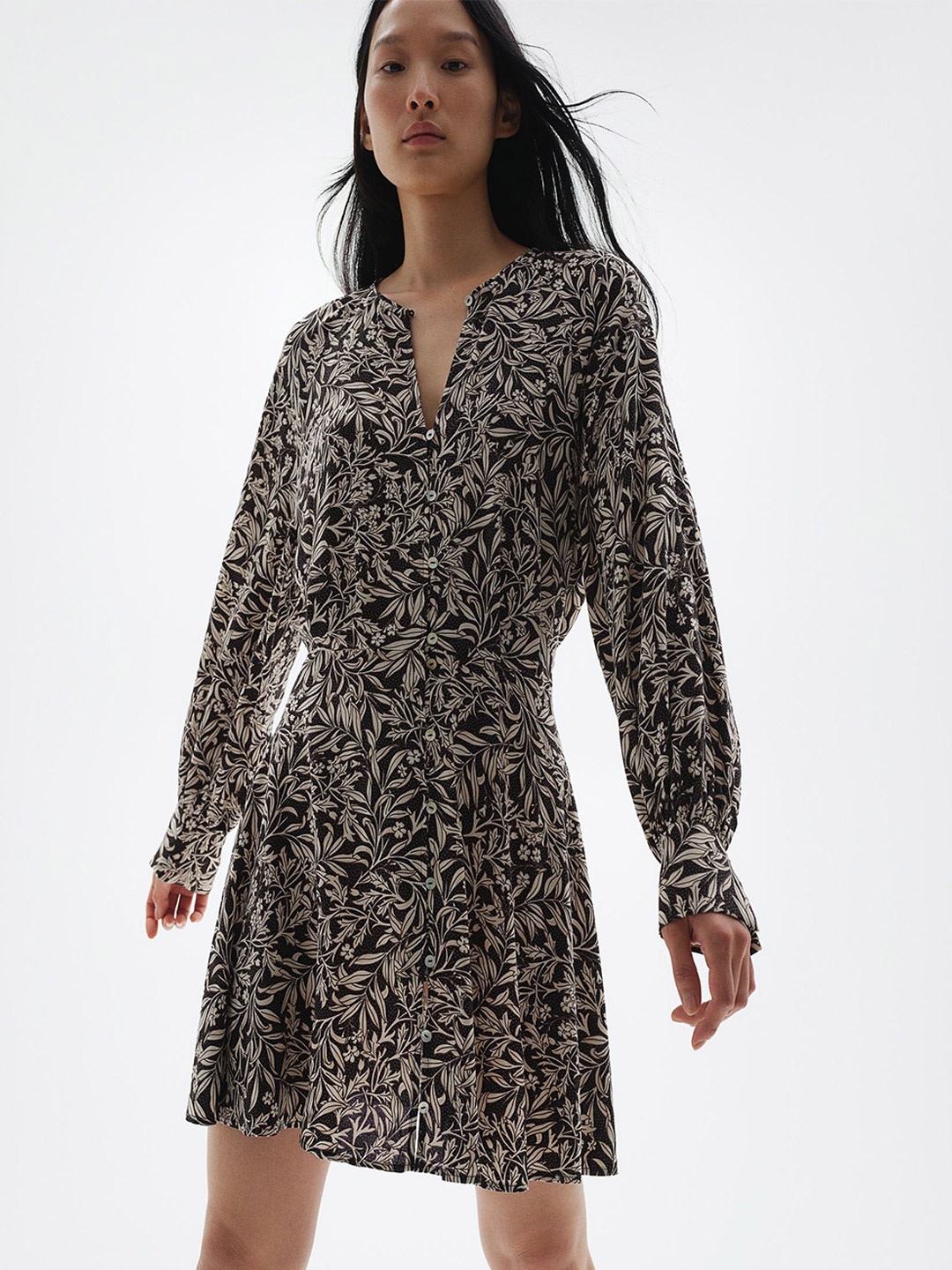 

H&M Floral Printed A-Line Dress, Black