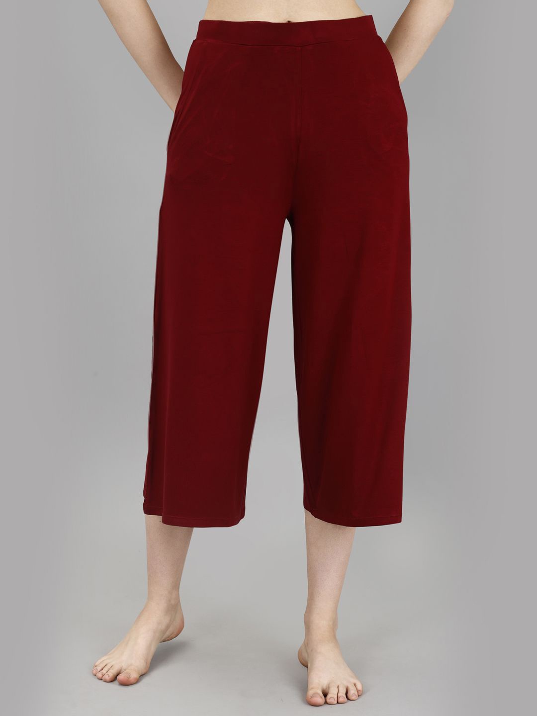

SOIE Women Mid Rise 3/4 Length Flared Lounge Culottes, Maroon