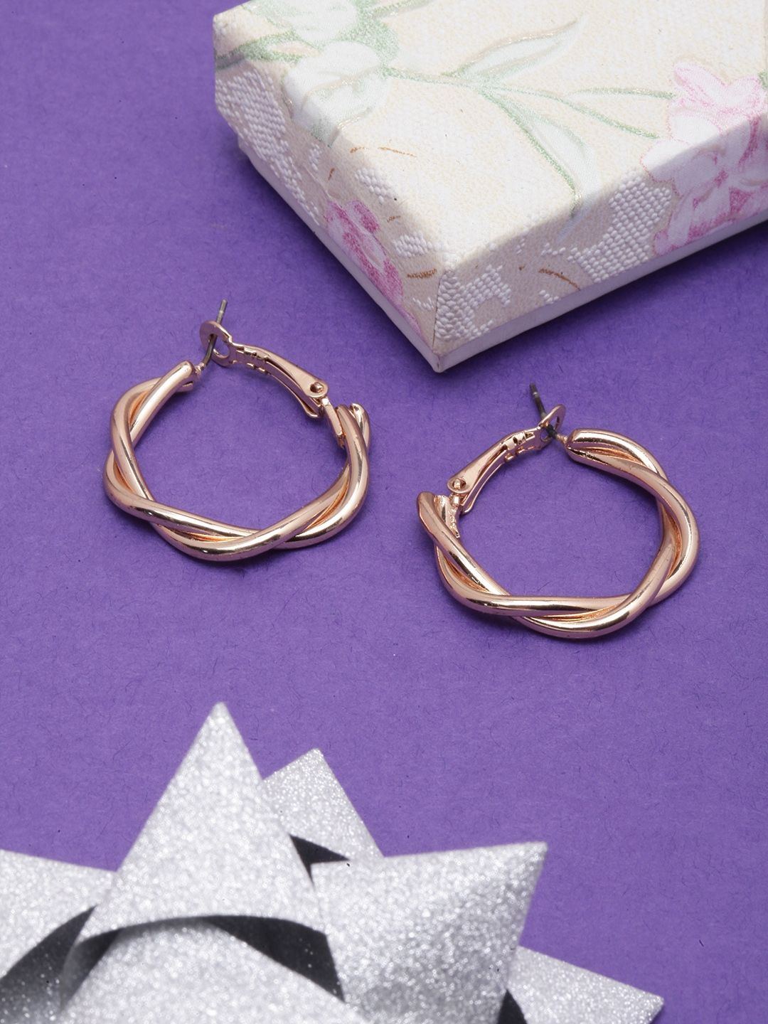 

KPOP Circular Hoop Earrings, Gold