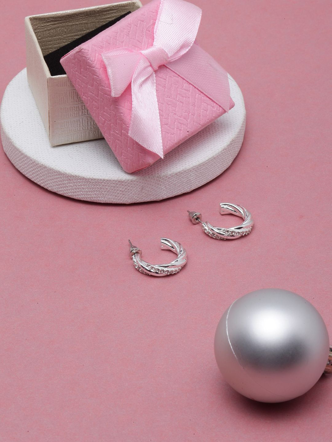 

KPOP Circular Half Hoop Earrings, Silver