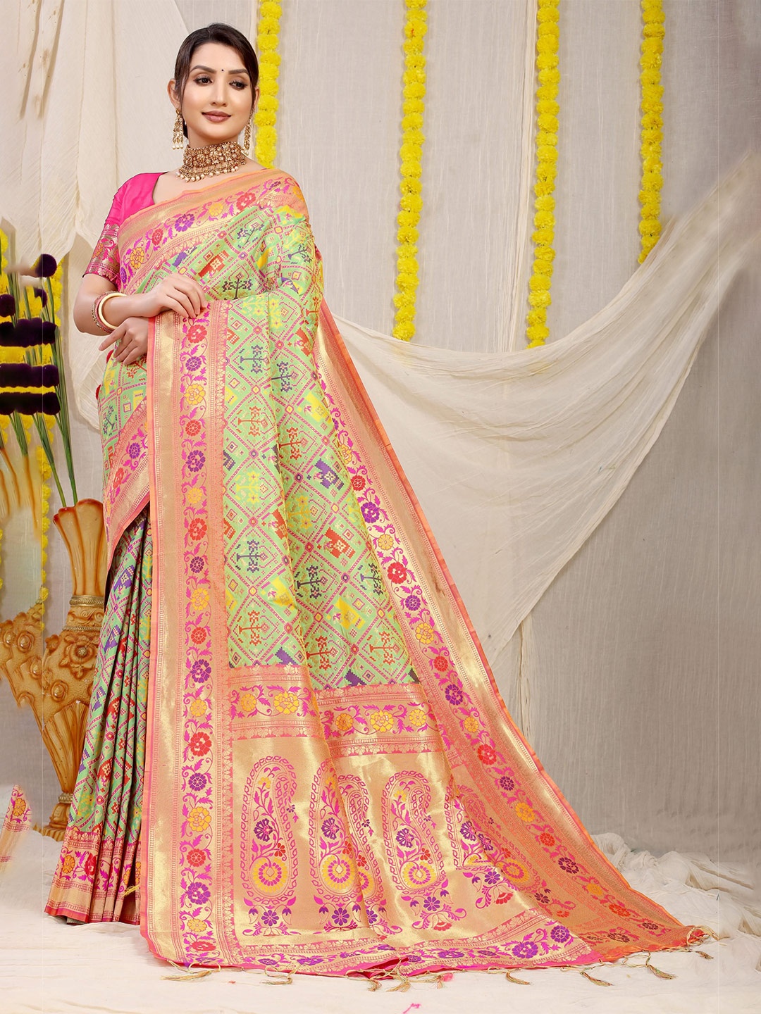 

Royal Rajgharana Saree Ethnic Motifs Zari Pure Silk Patola Sarees, Sea green