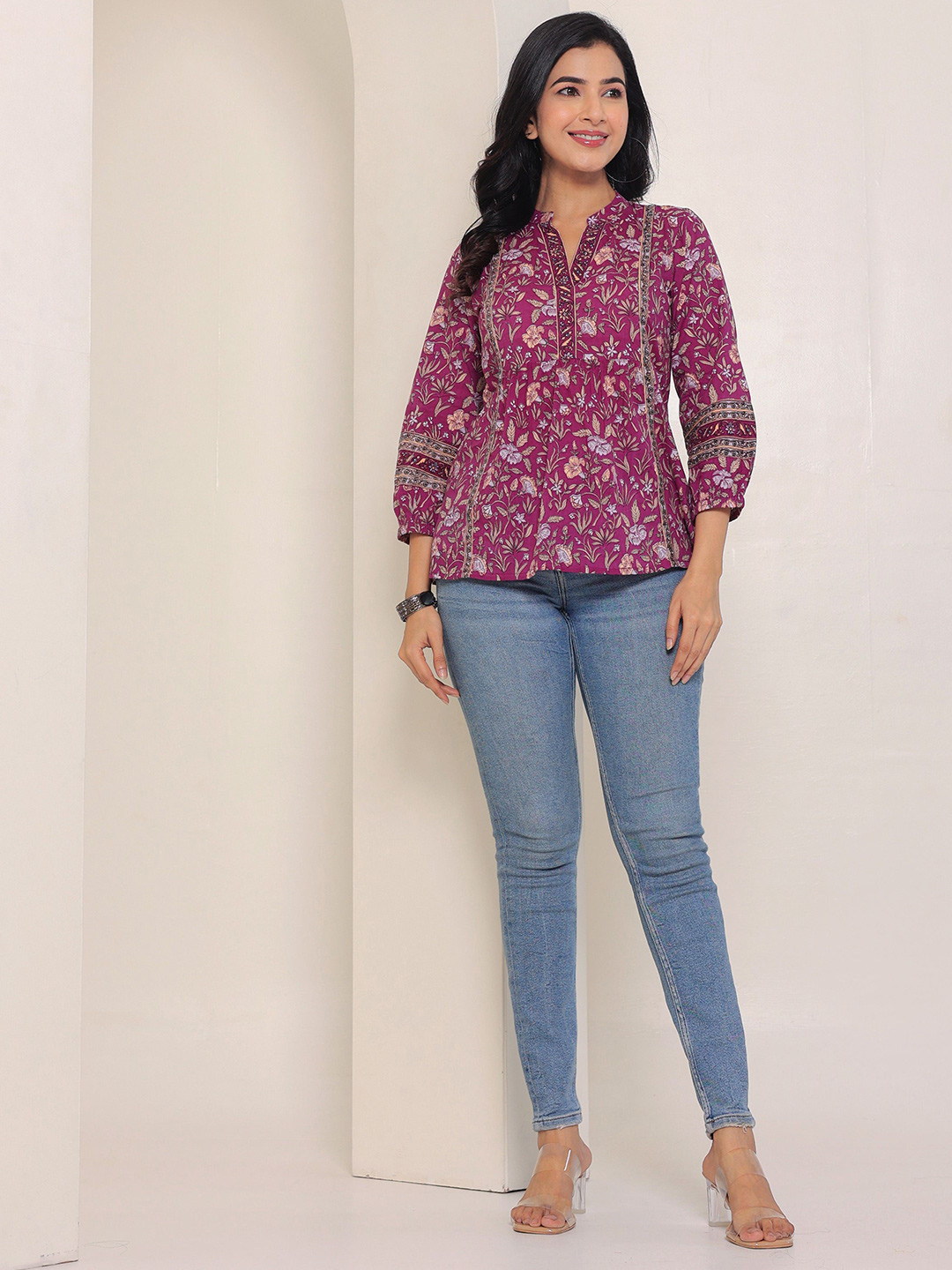 

GULAB CHAND TRENDS Women Floral Printed Mandarin Collar Cotton Top, Purple