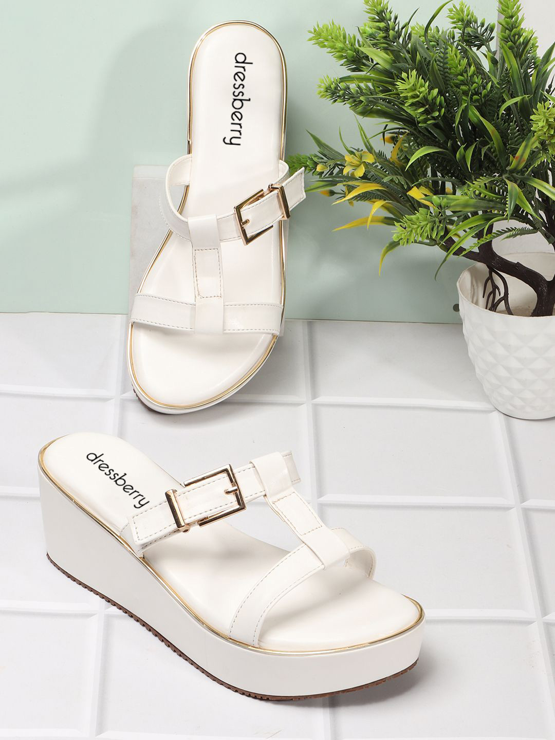 

DressBerry Women Solid Wedge Heel Sandals, White