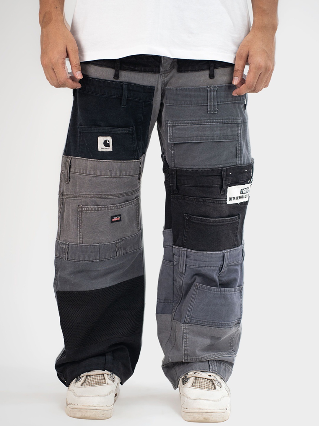 

TOFFLE Unisex Relaxed Fit Jeans, Charcoal