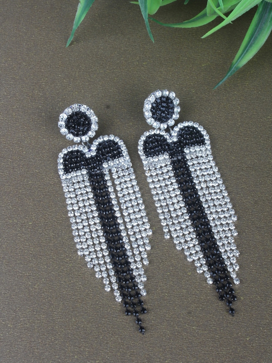 

KPOP Contemporary Drop Earrings, Silver