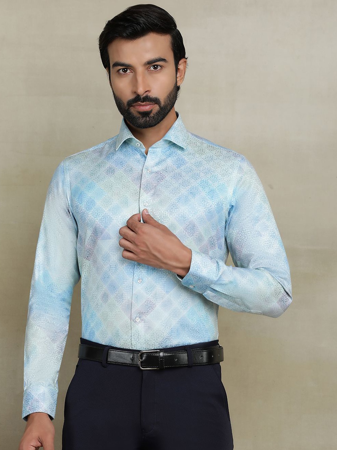 

JB STUDIO Men Spread Collar Floral Printed Cotton Slim Fit Semiformal Shirt, Blue