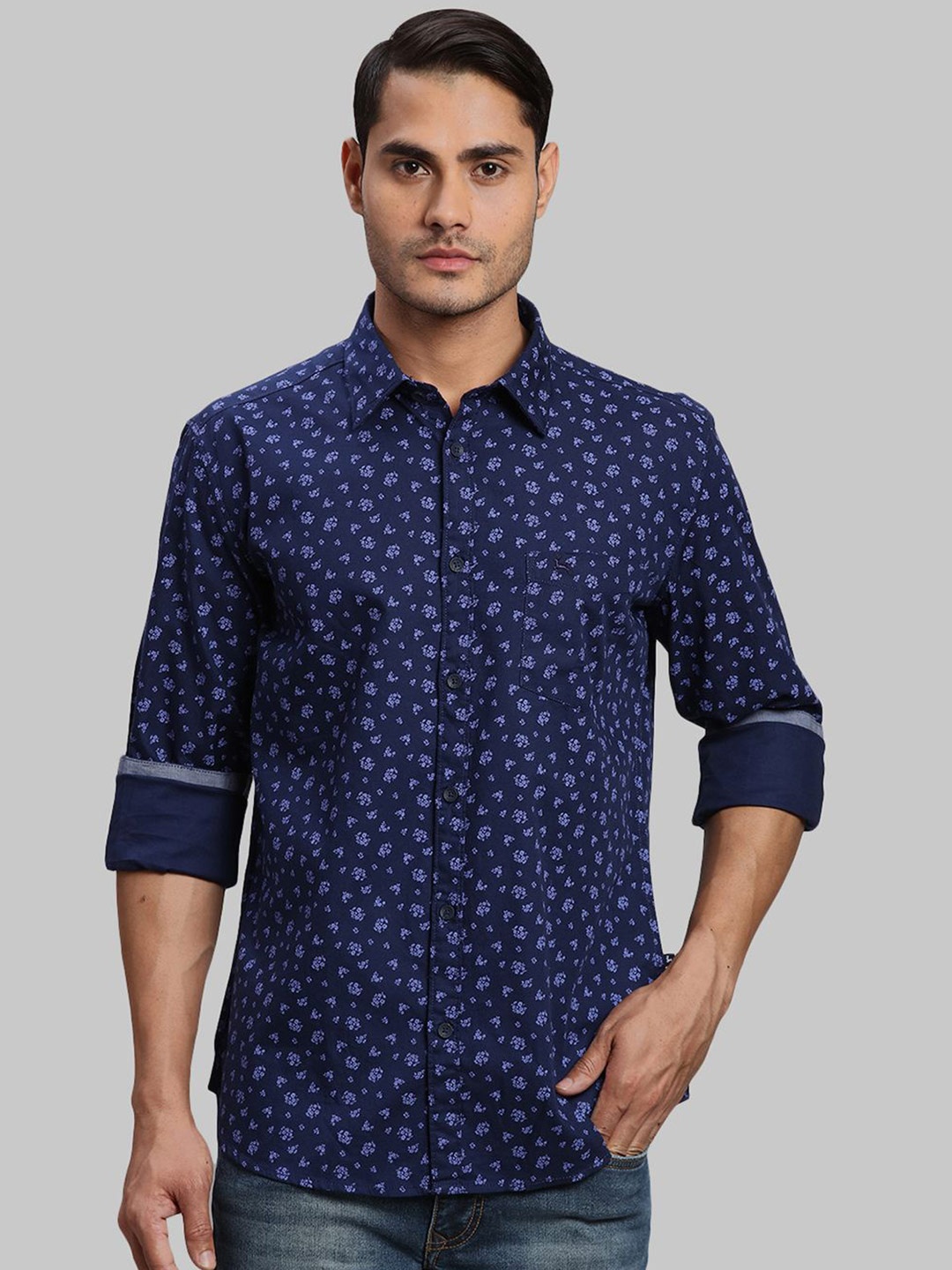 

Parx Men Cutaway Collar Floral Printed Cotton Slim Fit Casual Shirt, Blue