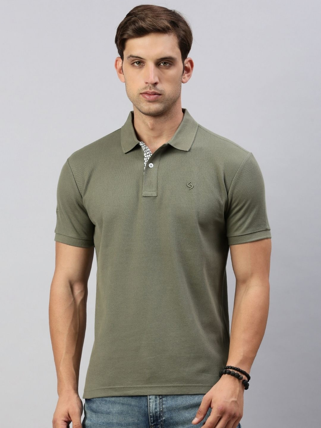 

Classic Polo Men Solid Polo Collar Cotton T-shirt, Olive