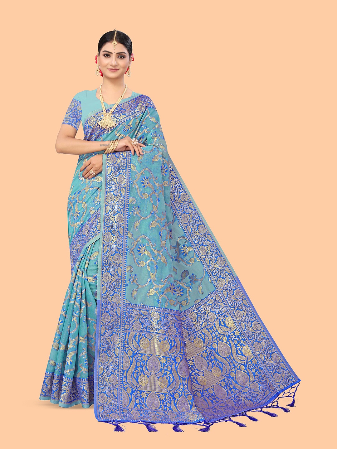 

Maroosh Woven Design Zari Saree, Blue