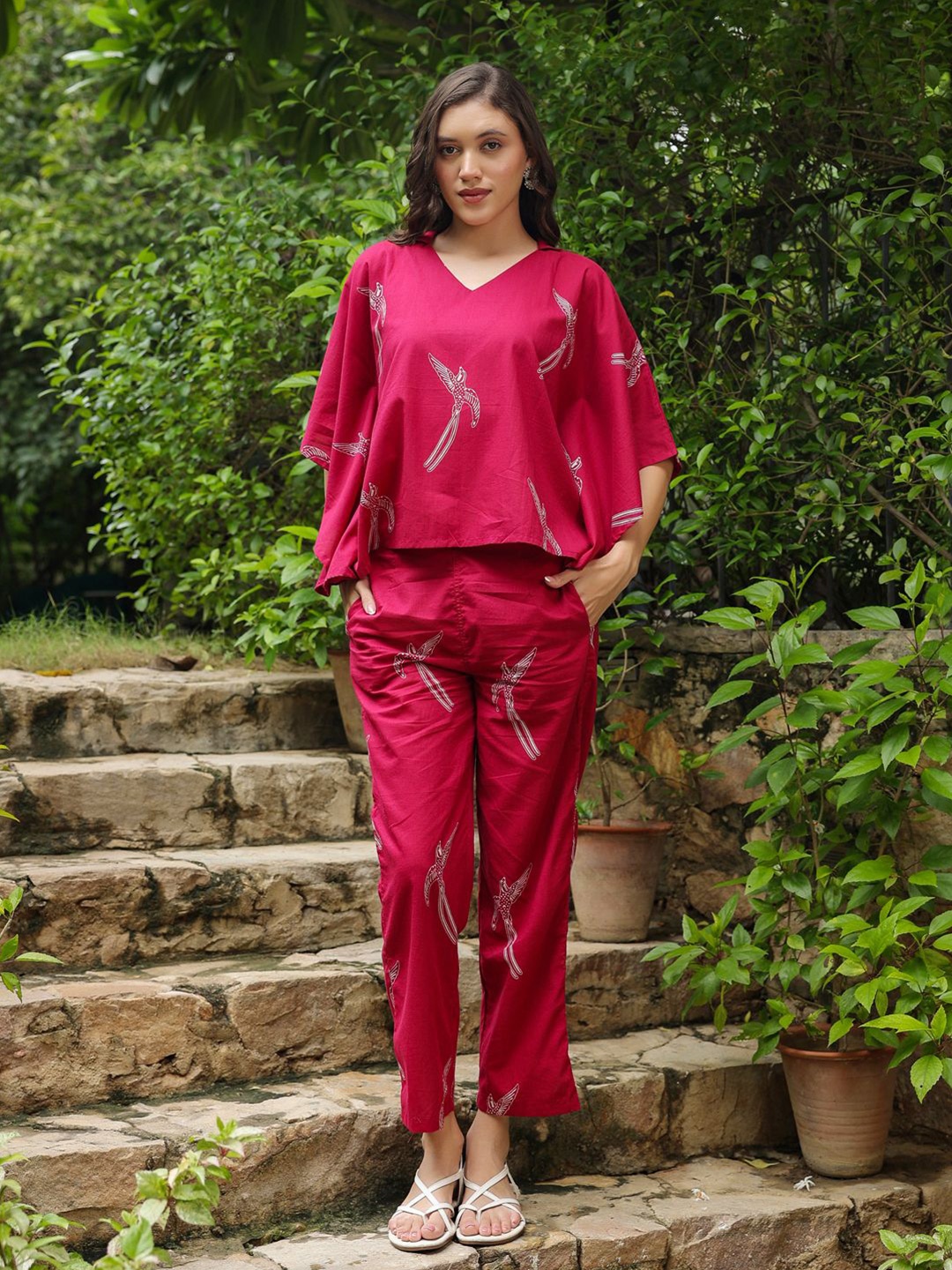 

SANSKRUTIHOMES Conversational Printed Shirt Collar Pure Cotton kaftan Top With Trousers, Pink