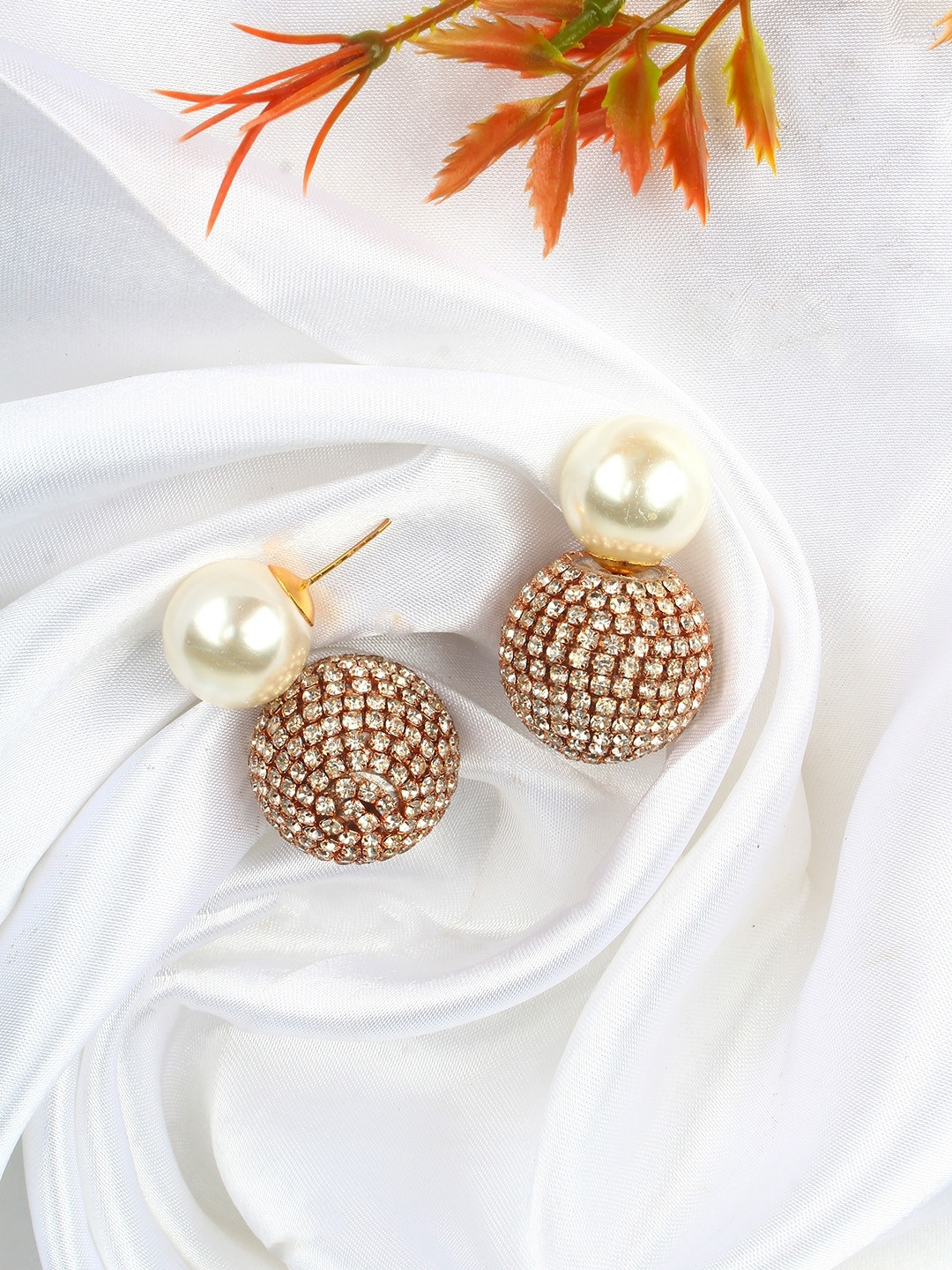 

KPOP Contemporary Studs Earrings, Rose gold