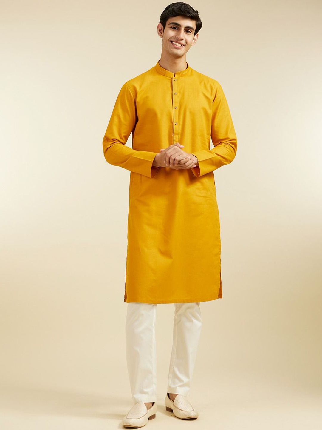

Diwas by Manyavar Men Cotton Mandarin Collar Straight Kurta, Mustard