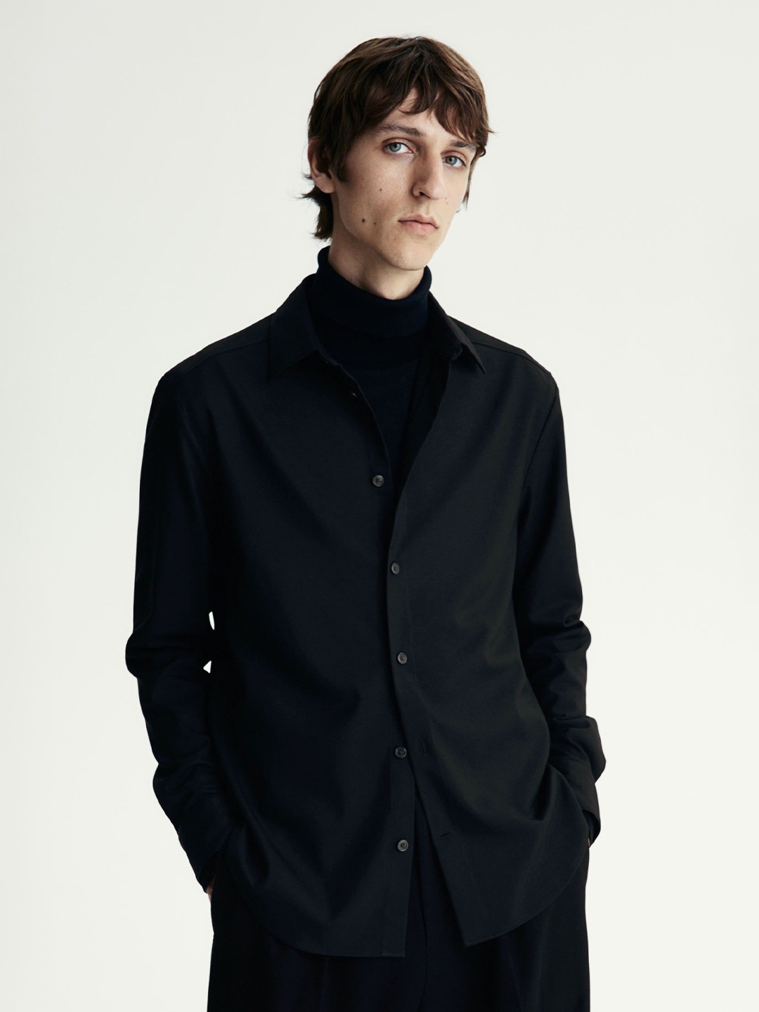 

H&M Long Sleeves Twill shirt, Black