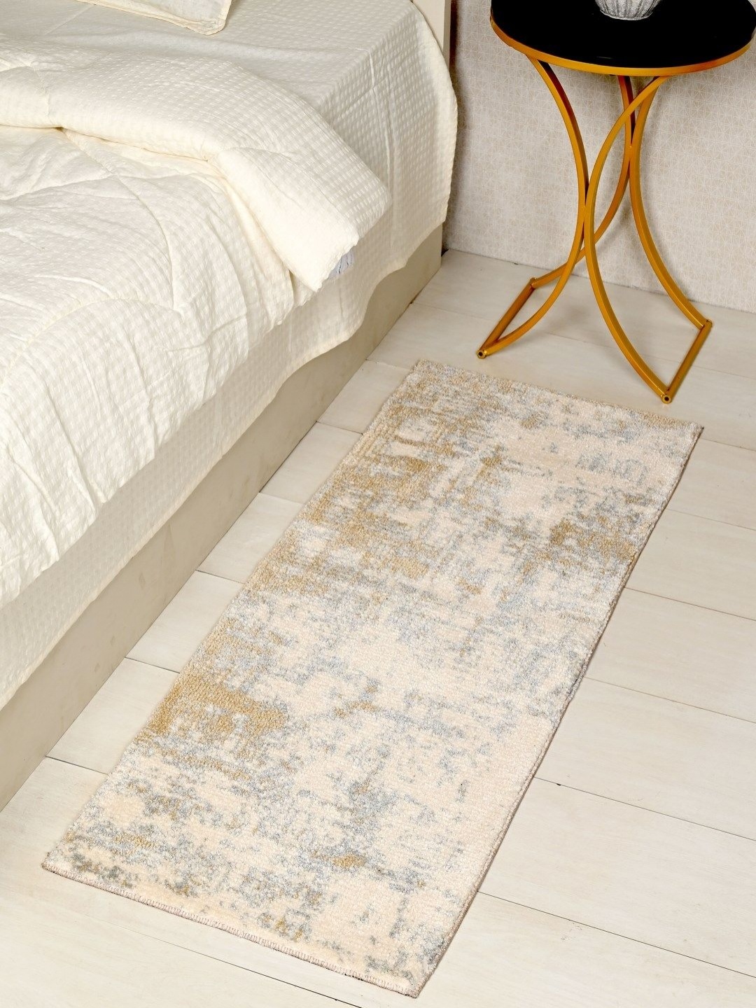 

Saral Home Beige & Cream Colored Abstract Textured Floor Runner