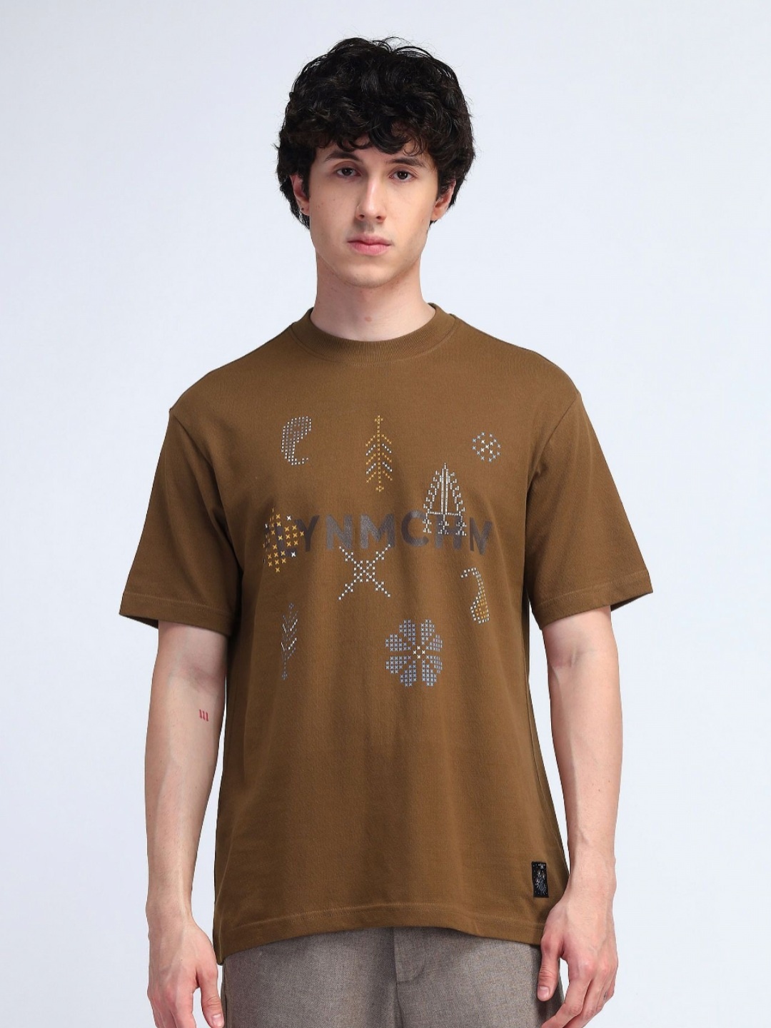 

Flying Machine Men Graphic Printed Round Neck Cotton T-shirt, Brown