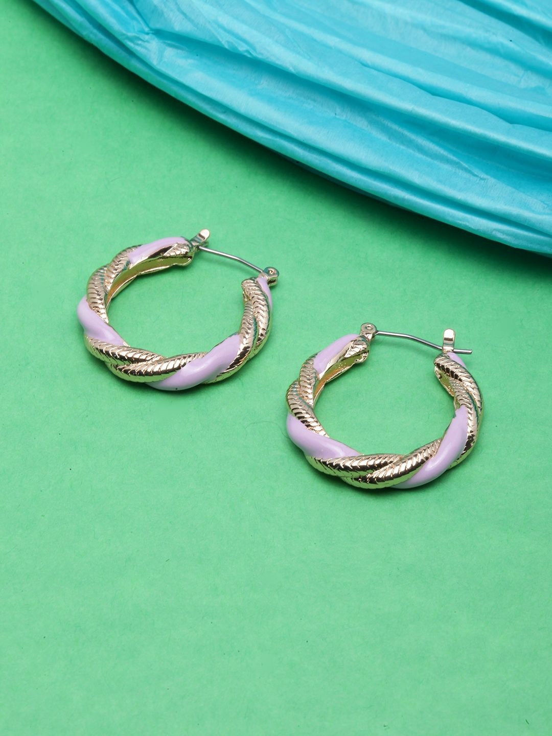 

KPOP Contemporary Hoop Earrings, Gold