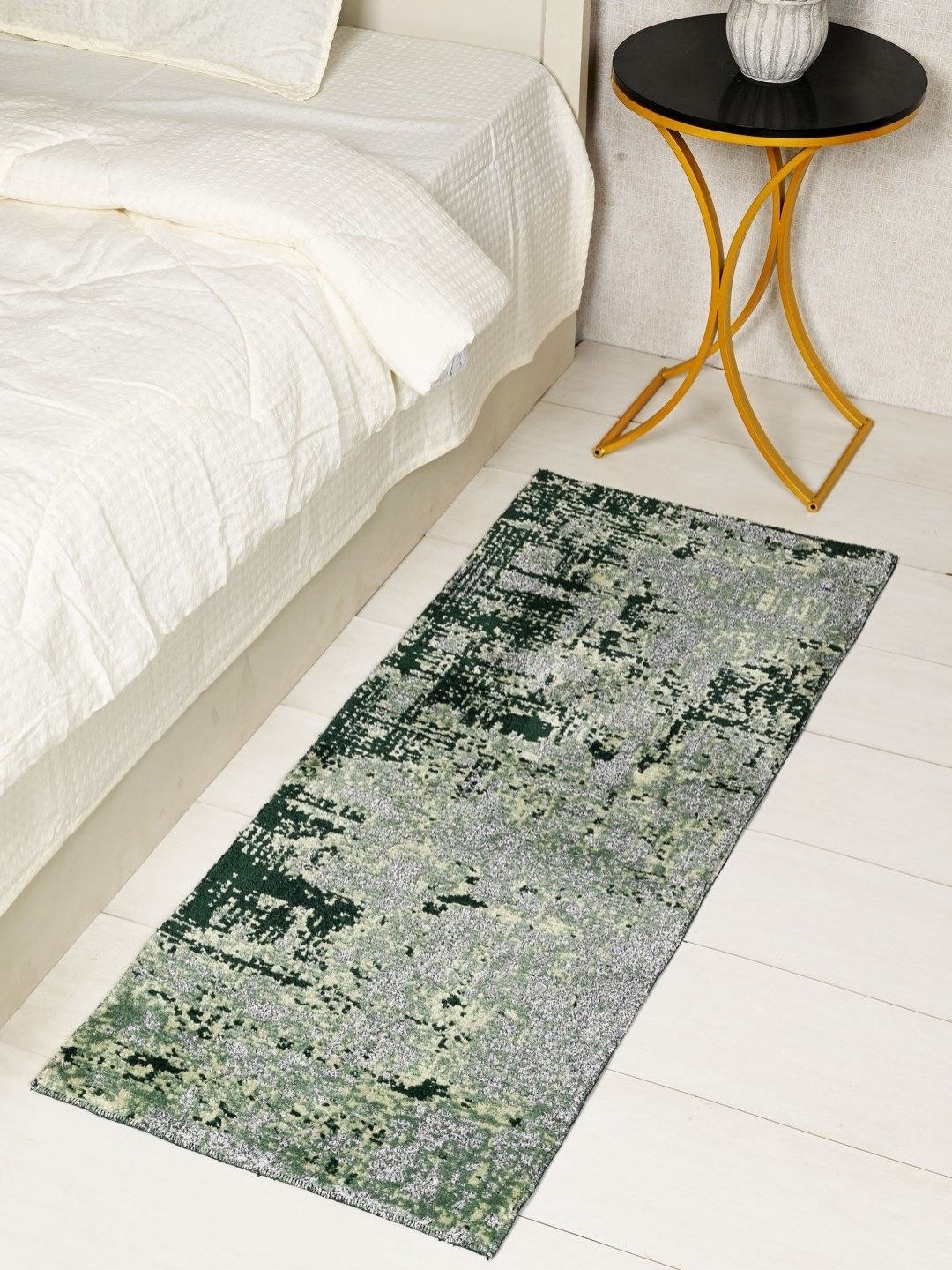 

Saral Home Green & Grey Abstract Textured Floor Runner