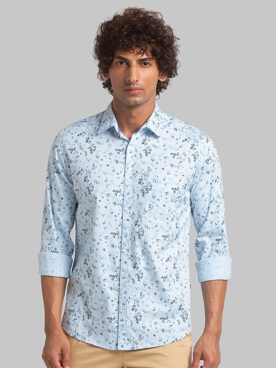 

Parx Men Cutaway Collar Floral Printed Cotton Slim Fit Casual Shirt, Blue