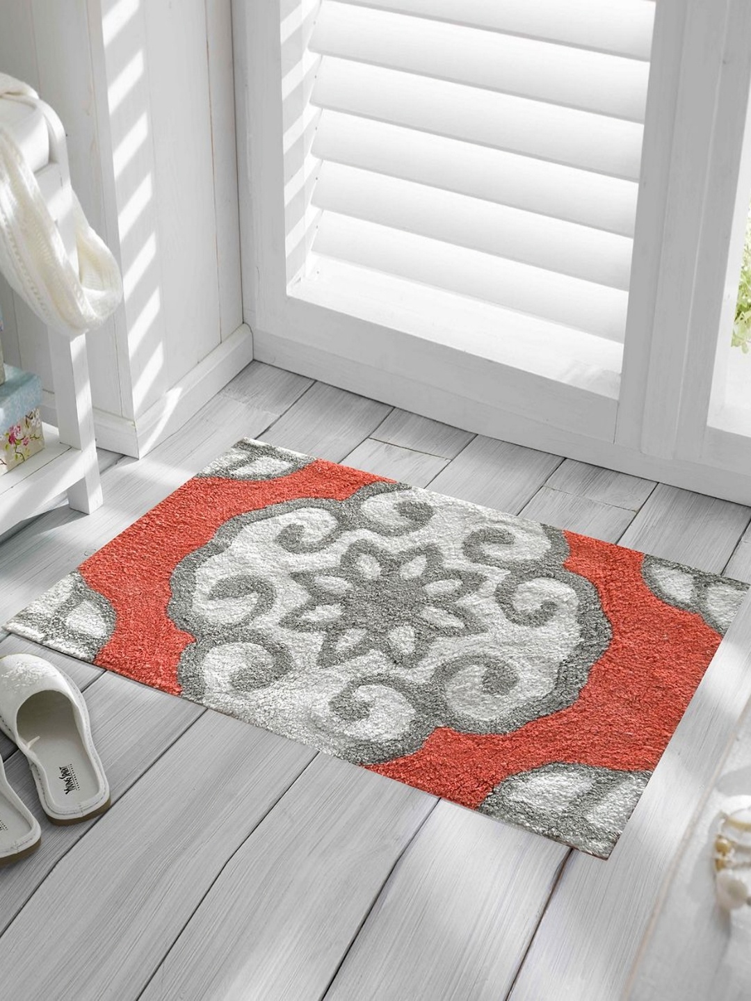 

INDIAN HOME FAB 2Pcs Pink & White Pure Cotton 1850 GSM Bath Rugs