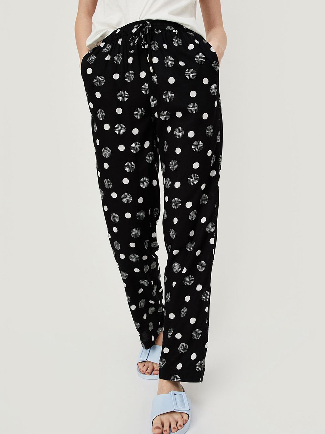 

max Women Printed Mid-Rise Straight Lounge Pant, Black