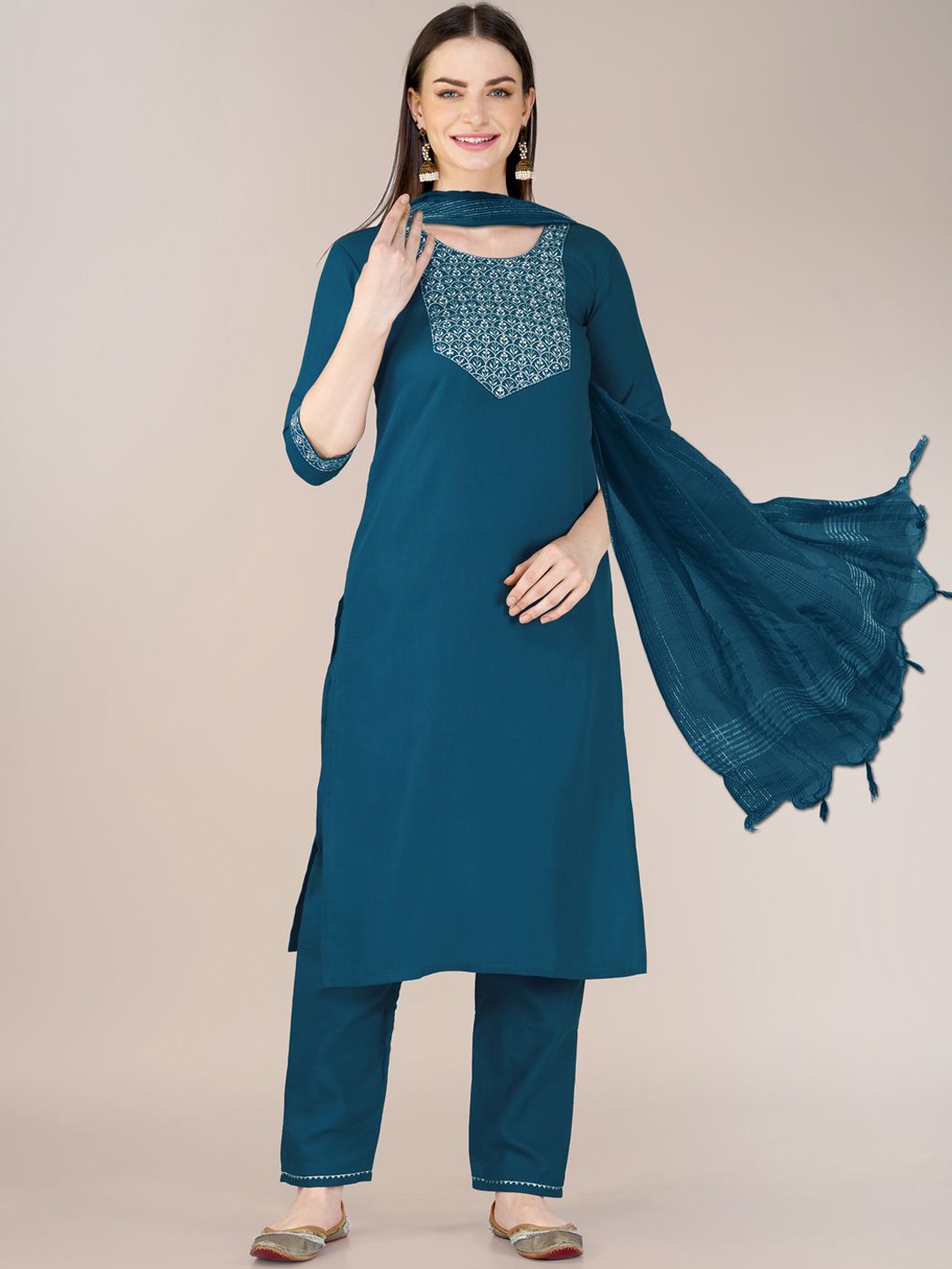 

KAYOMMI Paisley Embroidered Regular Straight Kurta with Trousers & Dupatta, Blue