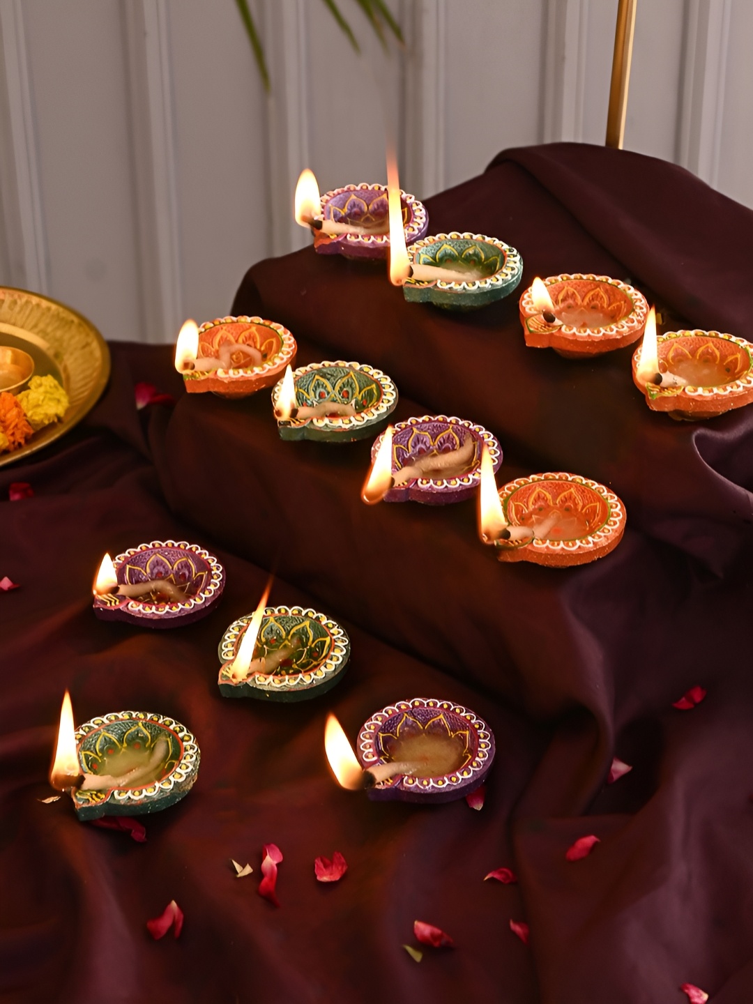 

Aura Purple & Green 12 Pieces Lotus Motif Printed Terracotta Diyas