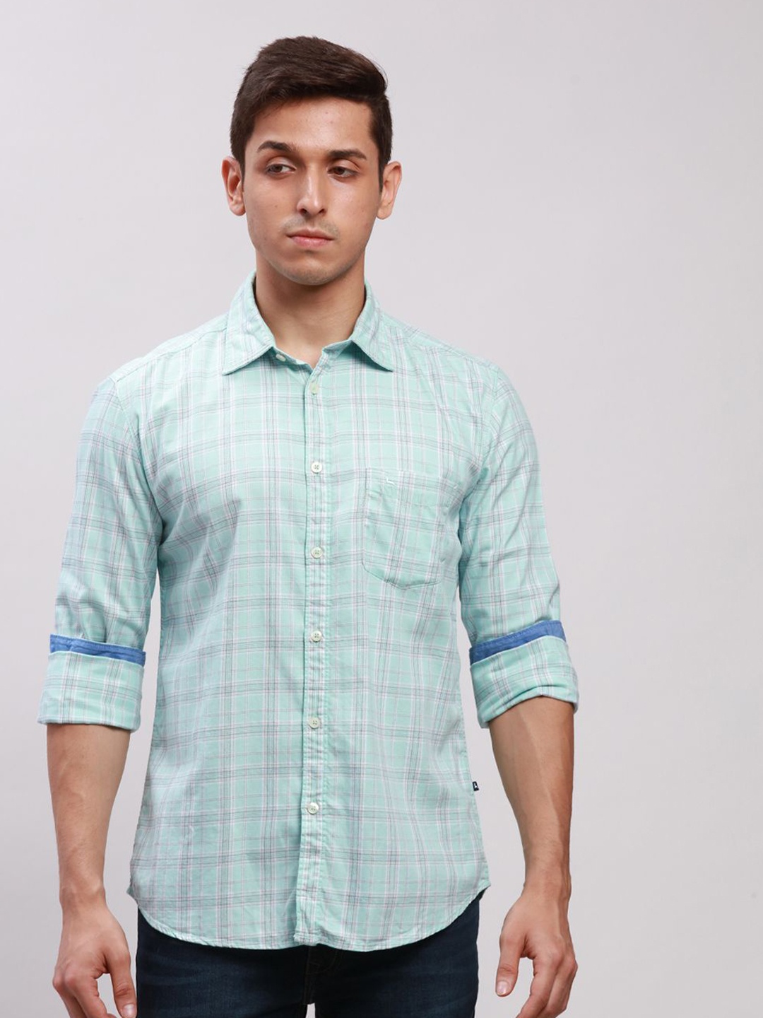 

Parx Men Cutaway Collar Tartan Checked Cotton Slim Fit Casual Shirt, Green