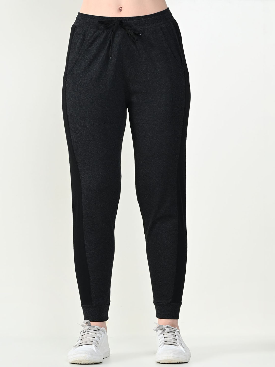 

BAESD Women Cotton Mid-Rise Joggers, Black