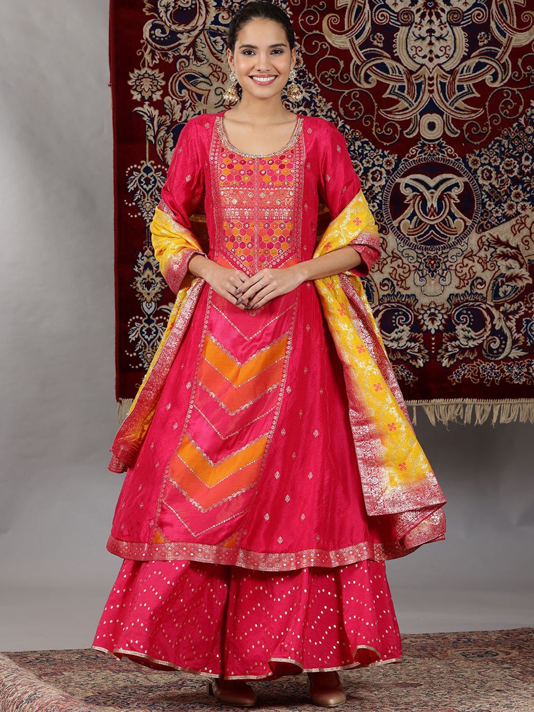 

AURELIA Geometric Beads and Stones A-Line Kurta with Palazzo & Dupatta, Pink