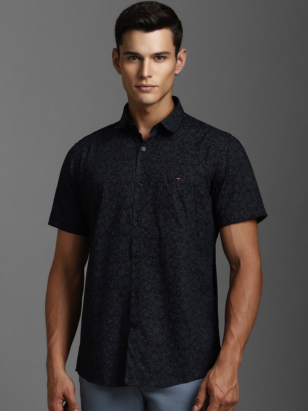 

Louis Philippe Sport Men Slim Fit Ethnic Printed Casual Shirt, Black