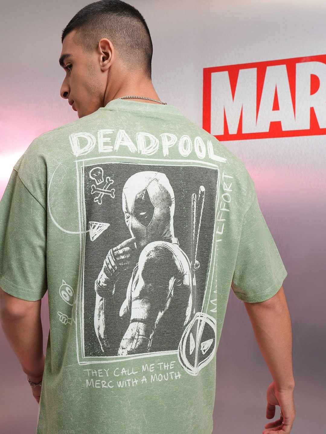 

HIGHLANDER Marvel Men Deadpool Oversized Drop Shoulder Tshirt, Green