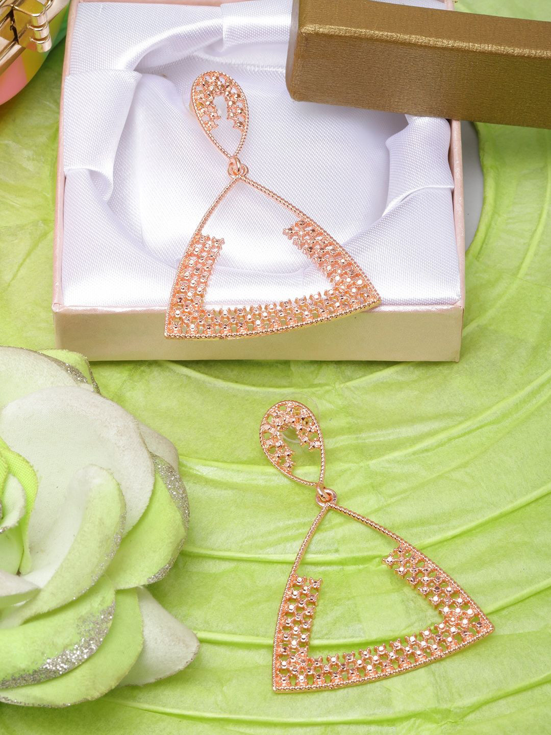 

KPOP Rose Gold Plated Contemporary Drop Earrings