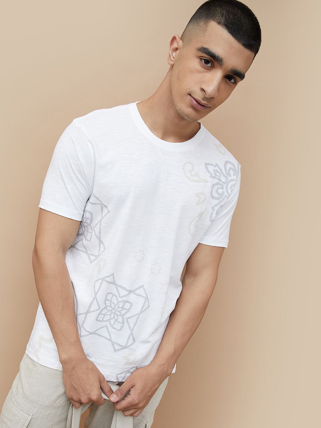 

Fame Forever by Lifestyle Men Graphic Printed Round Neck Cotton T-shirt, White