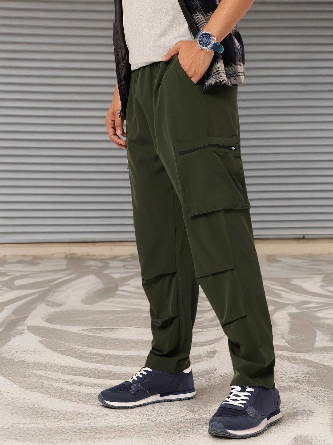

Kook N Keech Utility Chic Cargo-Style Joggers, Green