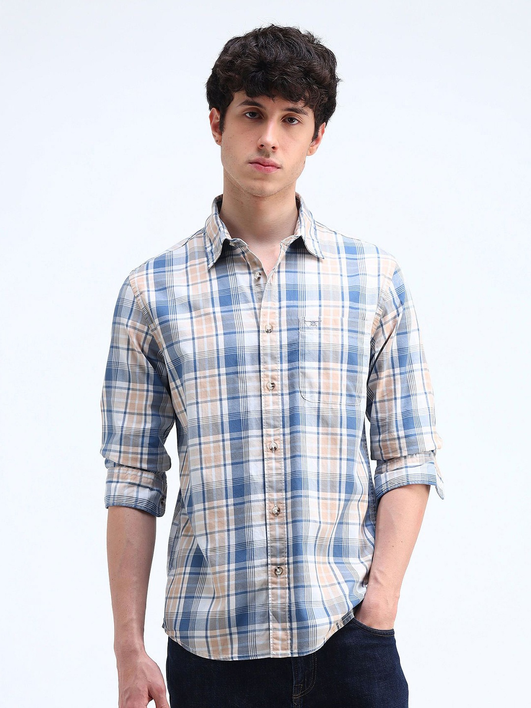 

Flying Machine Men Spread Collar Checked Cotton Slim Fit Casual Shirt, Beige