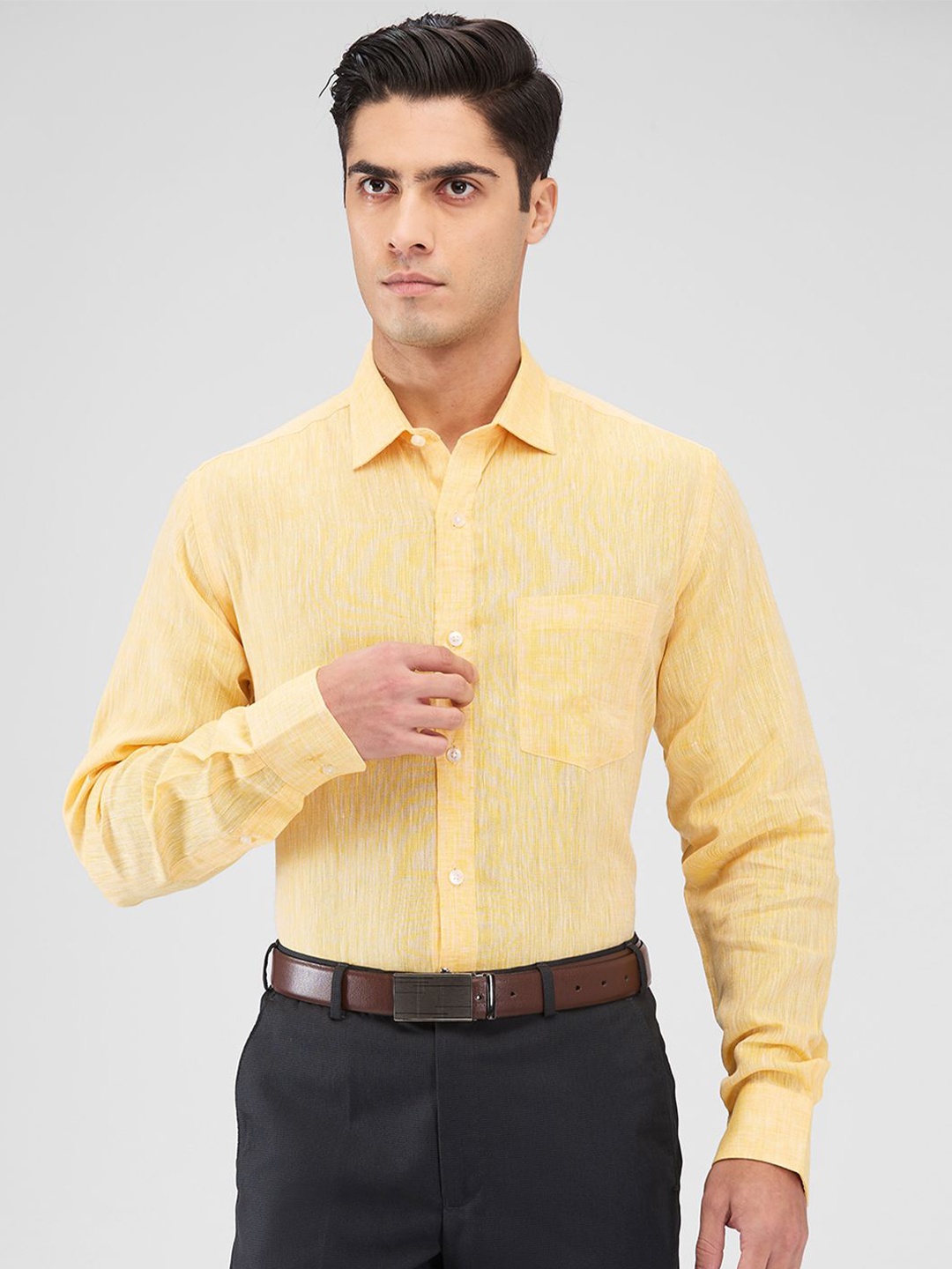 

Park Avenue Men Cutaway Collar Solid Linen Formal Shirt, Yellow