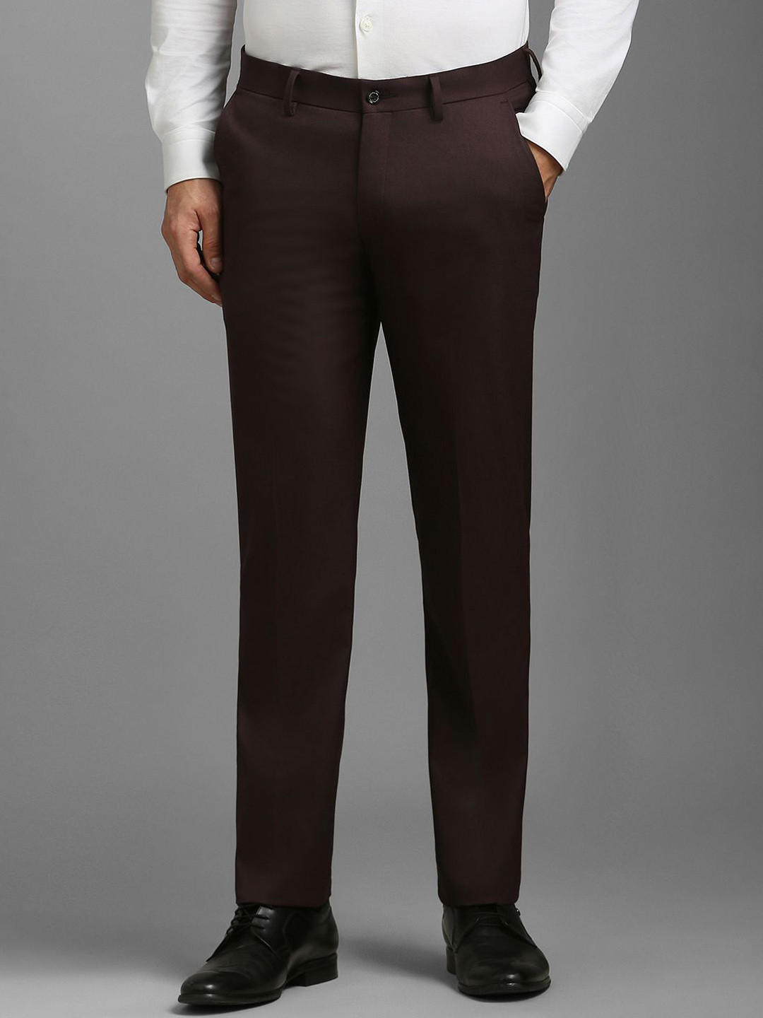 

Louis Philippe Men Checked Slim Fit Trousers, Purple