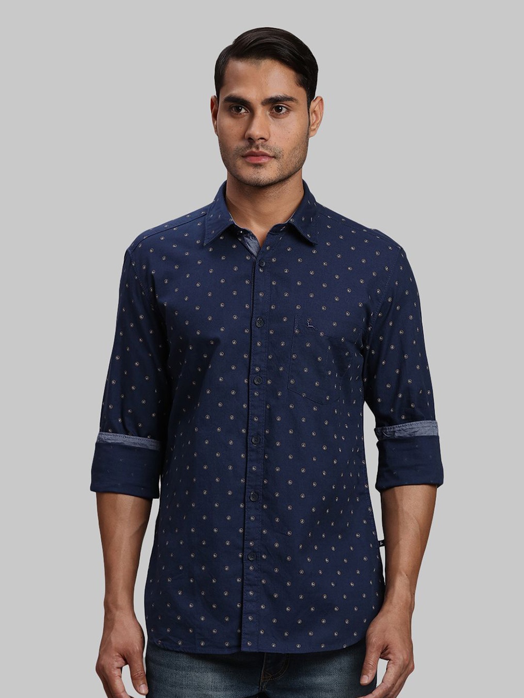 

Parx Men Cutaway Collar Micro Ditsy Printed Cotton Slim Fit Casual Shirt, Blue