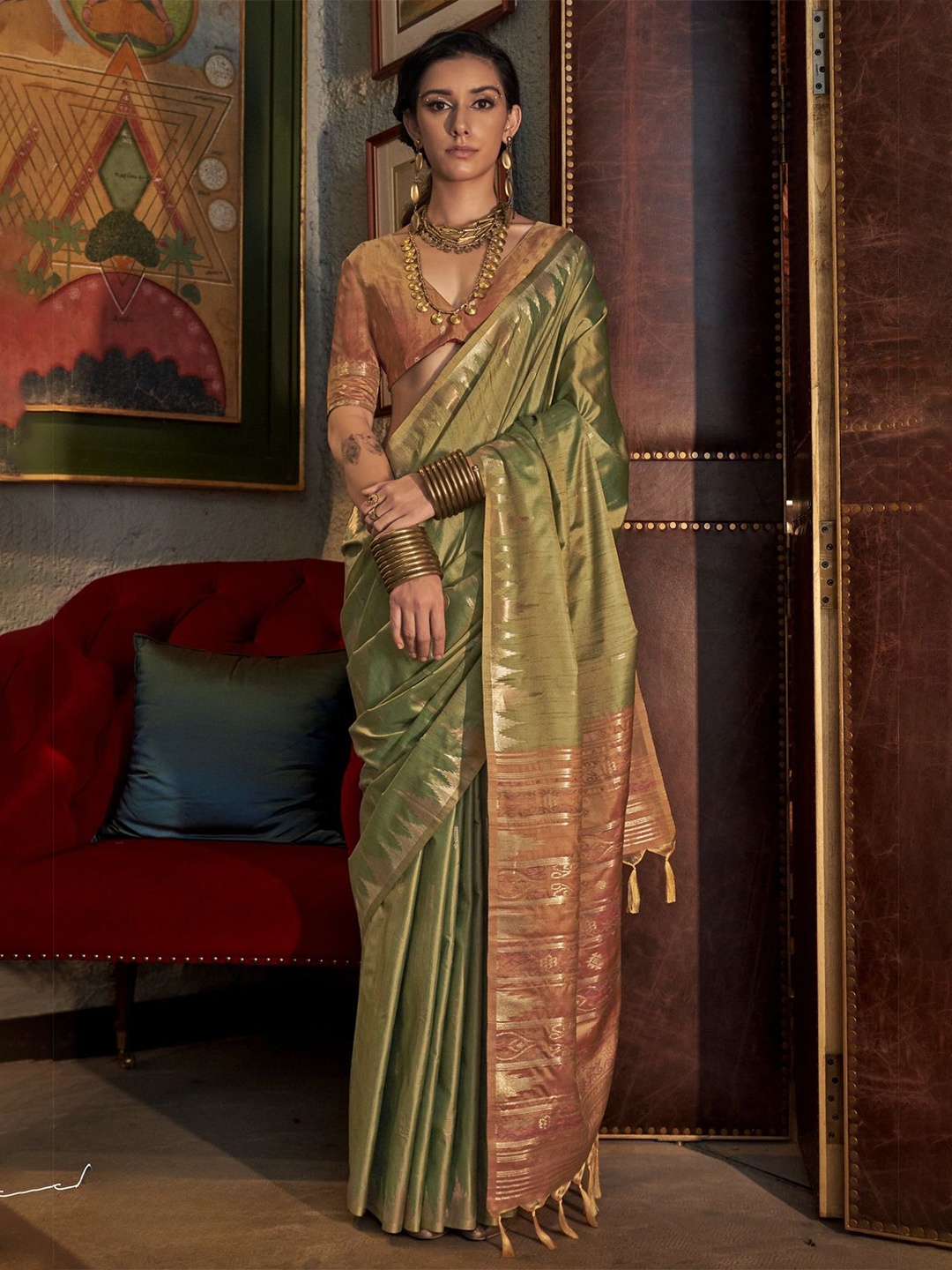 

MySilkLove Woven Design Zari Saree, Green