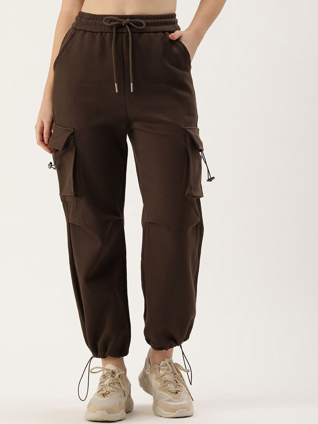 

SHECZZAR Women Relaxed Cargos Trousers, Brown
